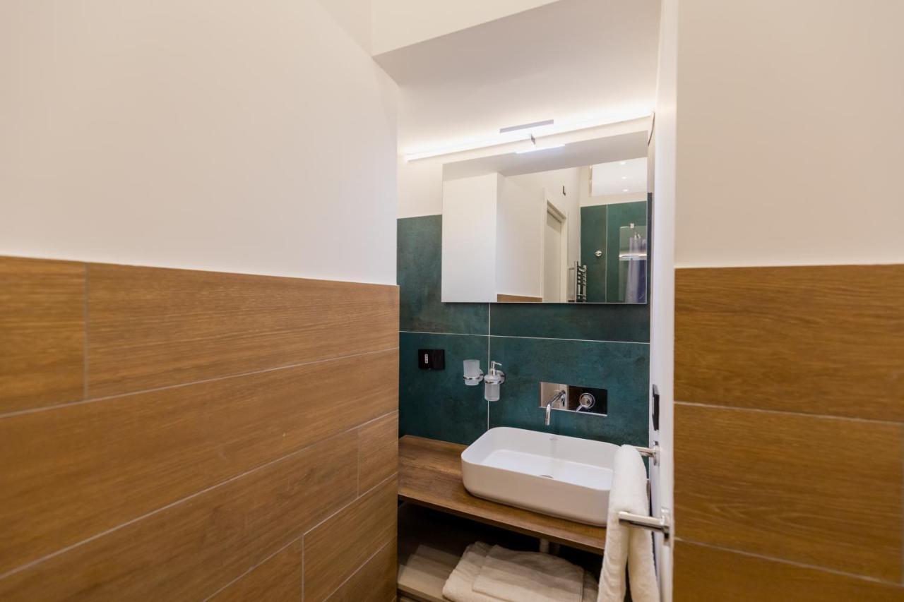 那不勒斯Exclusive Parking Flat X 4 Near Metro 1 Salvator Rosa公寓 外观 照片