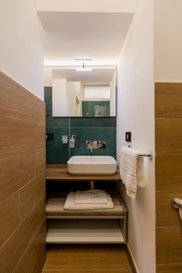 那不勒斯Exclusive Parking Flat X 4 Near Metro 1 Salvator Rosa公寓 外观 照片